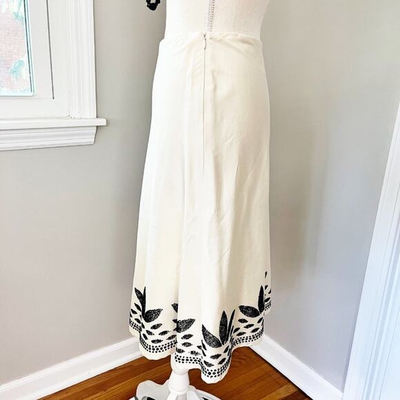 White House Black Market A-line Bead Embellished Skirt - Picture 4 of 8